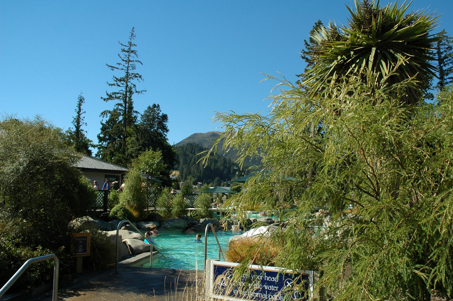 166   28 01   Henmar Springs